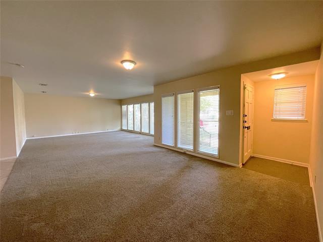 Building Photo - 1303 Northlake Dr