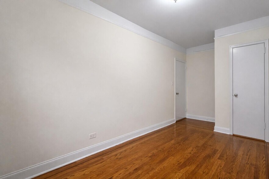 Building Photo - 615 W 172nd St