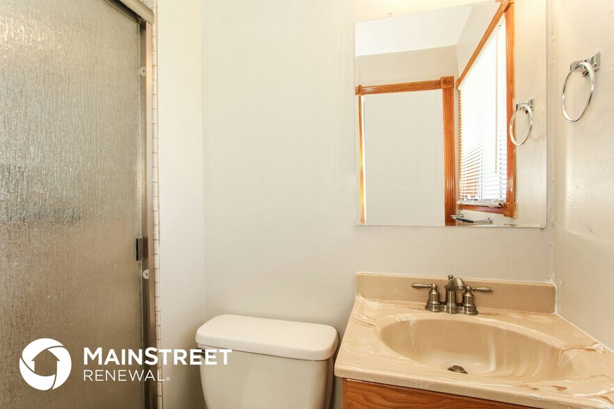 Building Photo - 8411 E Colette St