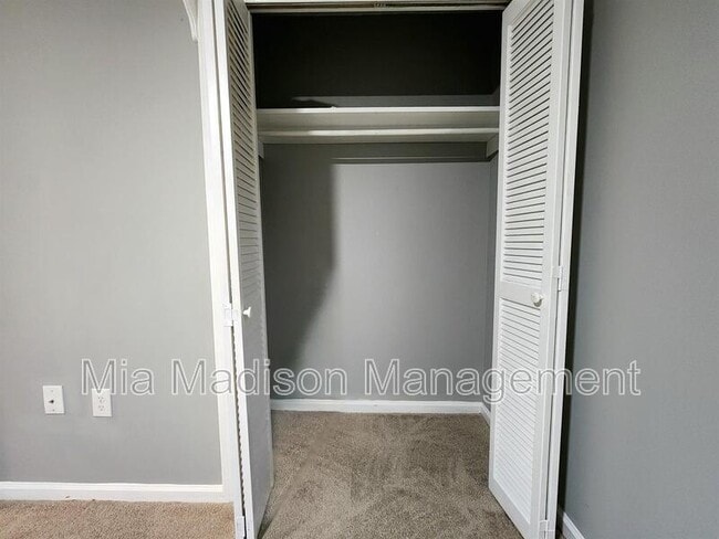 Building Photo - 1531 Marcy Cir