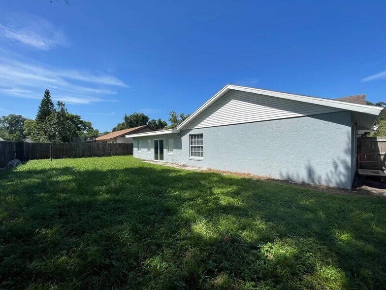 Building Photo - 12131 Agana St