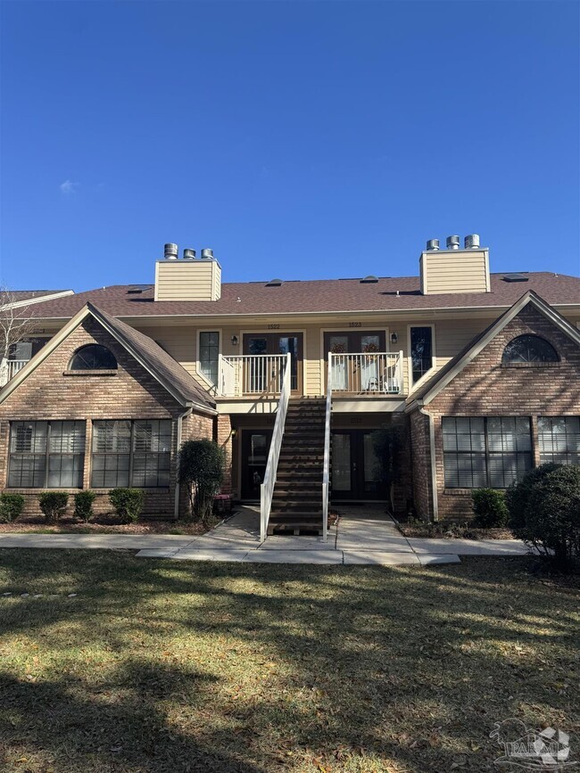 Building Photo - 5001 Grande Dr