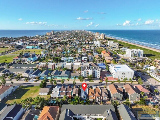 Building Photo - 127 E Atol St