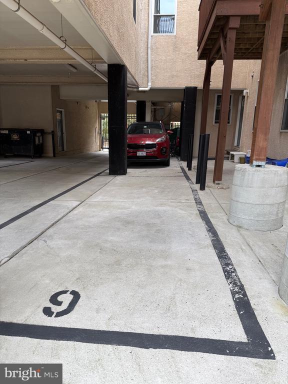 Building Photo - 1521 Poplar St