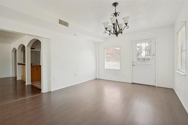 Building Photo - 3102 Abbey Rd