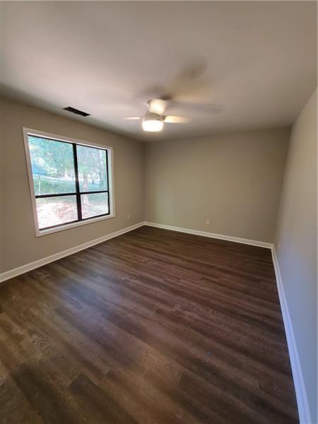 Building Photo - 2780 Burtz Dr