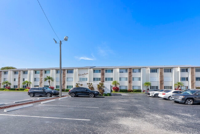 Building Photo - 125 Shore Ct