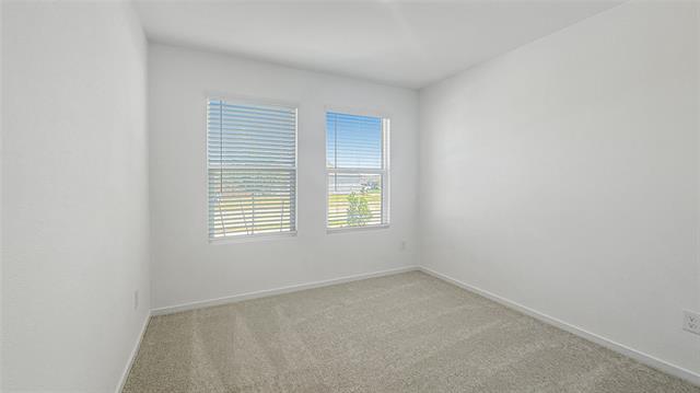 Building Photo - 628 Haskell Dr