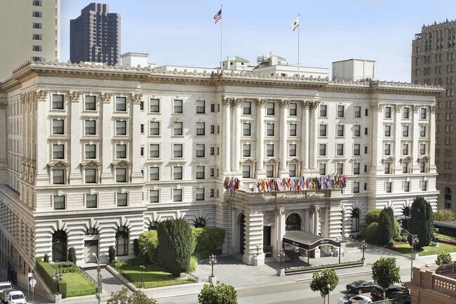 Fairmont Hotel - 1262 Sacramento St