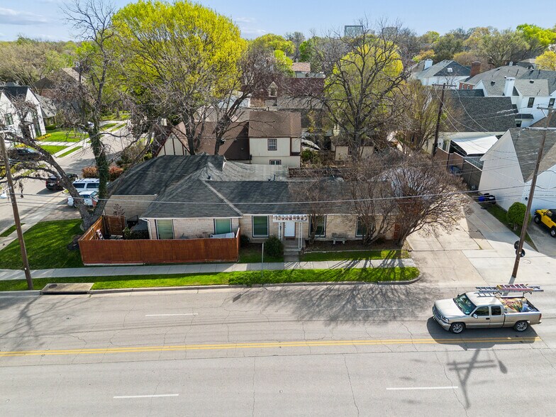 Building Photo - 6950 Hillcrest Ave