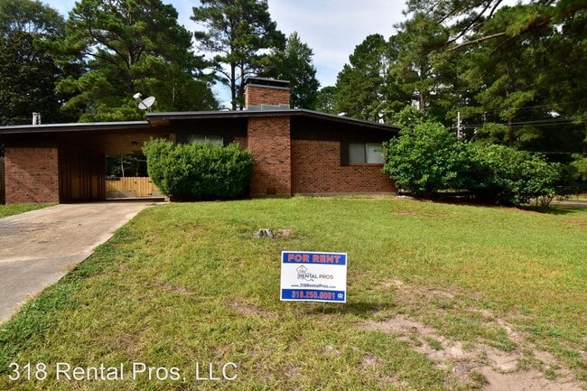 Primary Photo - 3 br, 2 bath House - 400 W. Tennessee Ave.