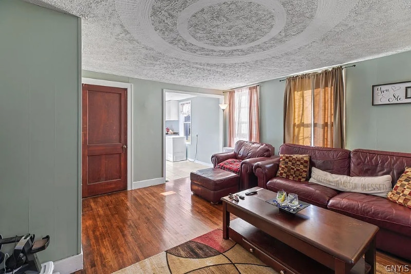 Building Photo - 204 Breman Ave