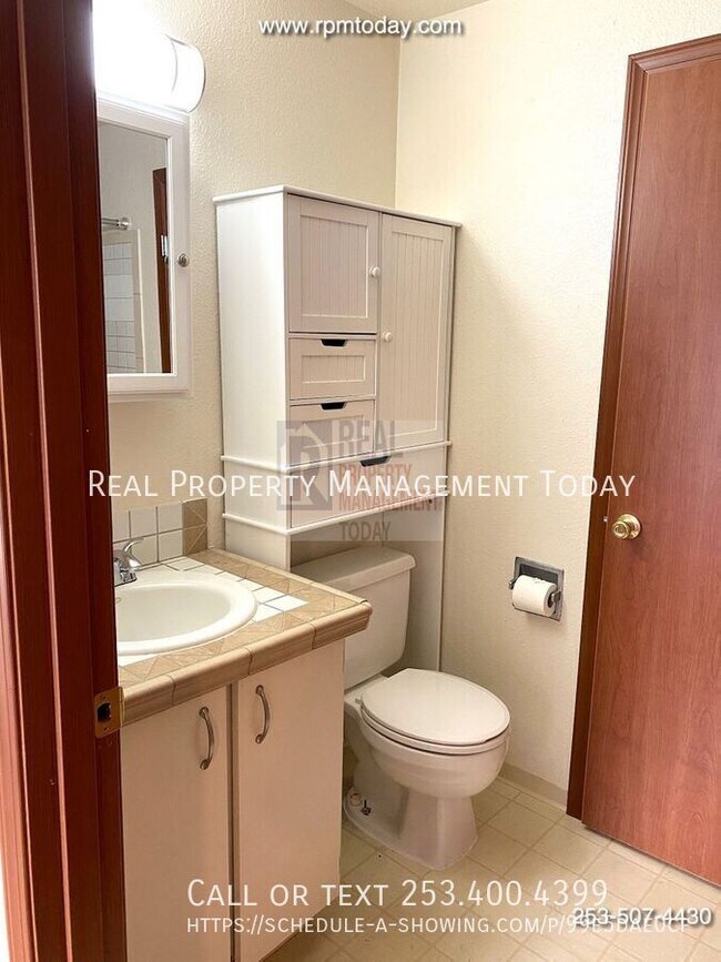 Building Photo - 117 162nd St S