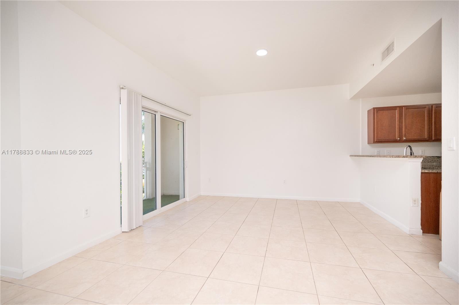 Building Photo - 11403 NW 89th St