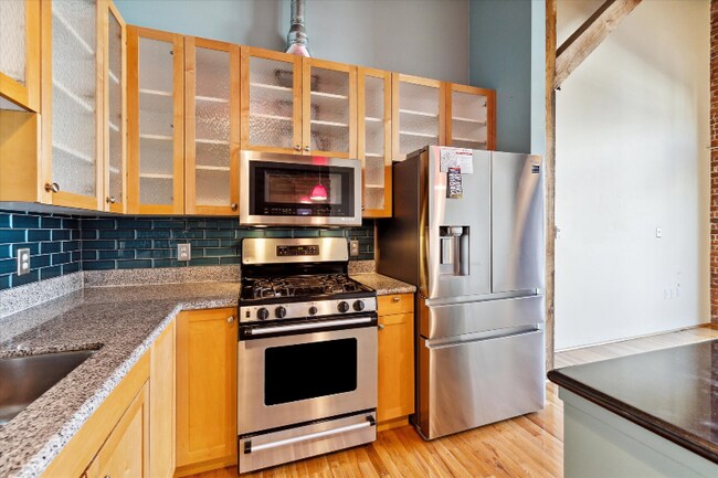 Building Photo - 2960 Inca St