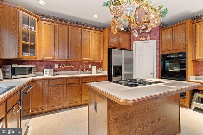 Building Photo - 9212 Arnie Ct