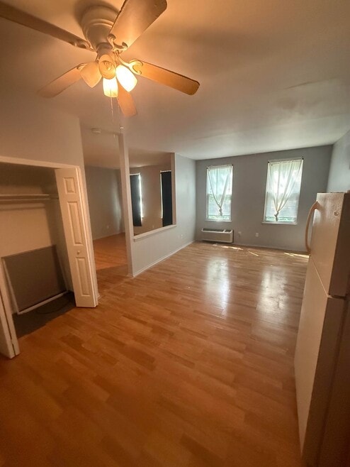 Building Photo - 1170 Delsea Dr