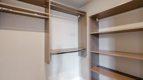 Building Photo - 729 N Sangamon St