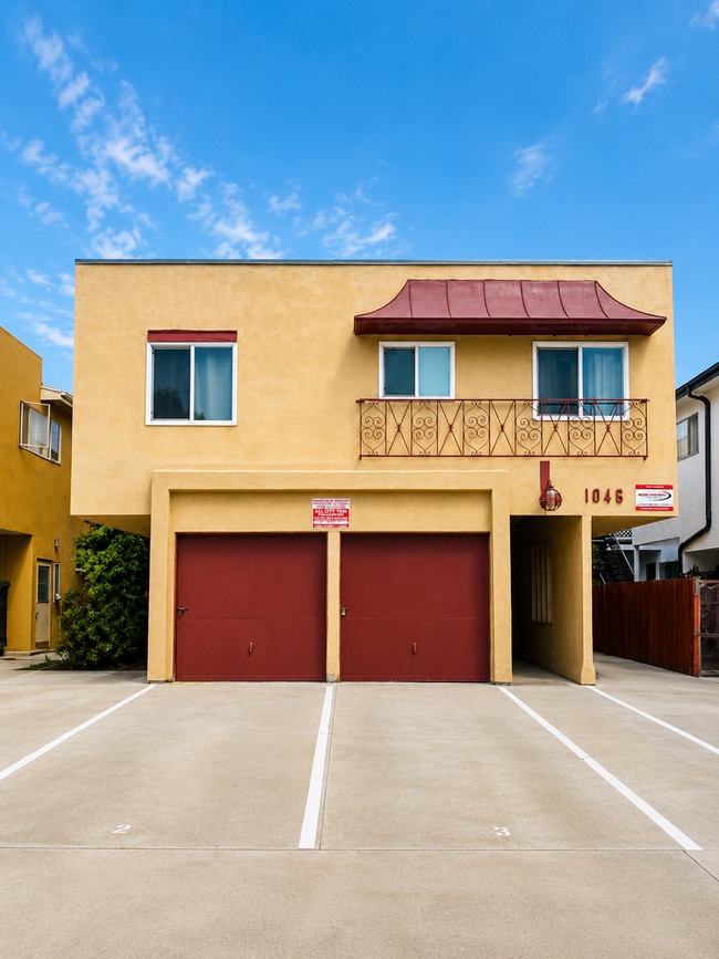 Building Photo - 1046 S Wooster St