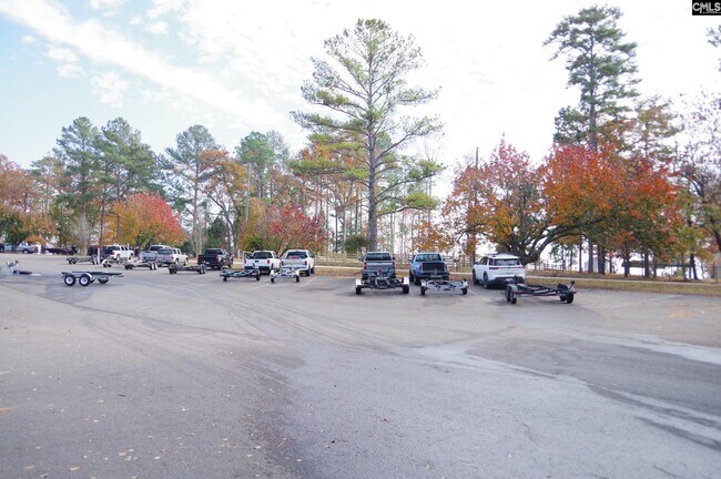 Building Photo - 1331 Camping Rd