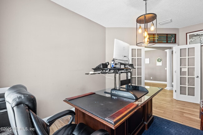 Building Photo - 503 Candlebark Dr