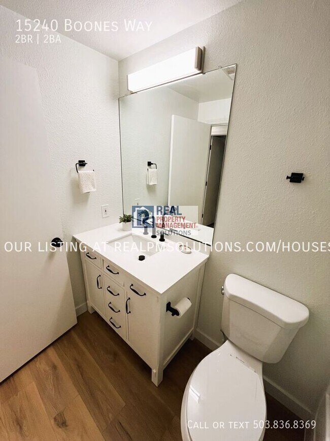 Building Photo - 15240 Boones Way