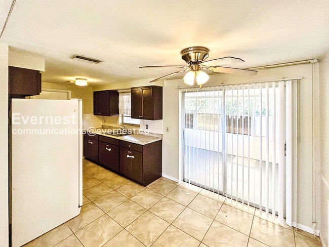 Building Photo - 3438 Monticello St