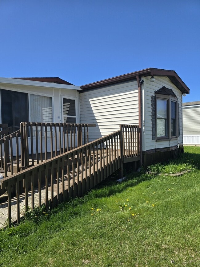 Building Photo - 21176 Boquet Dr