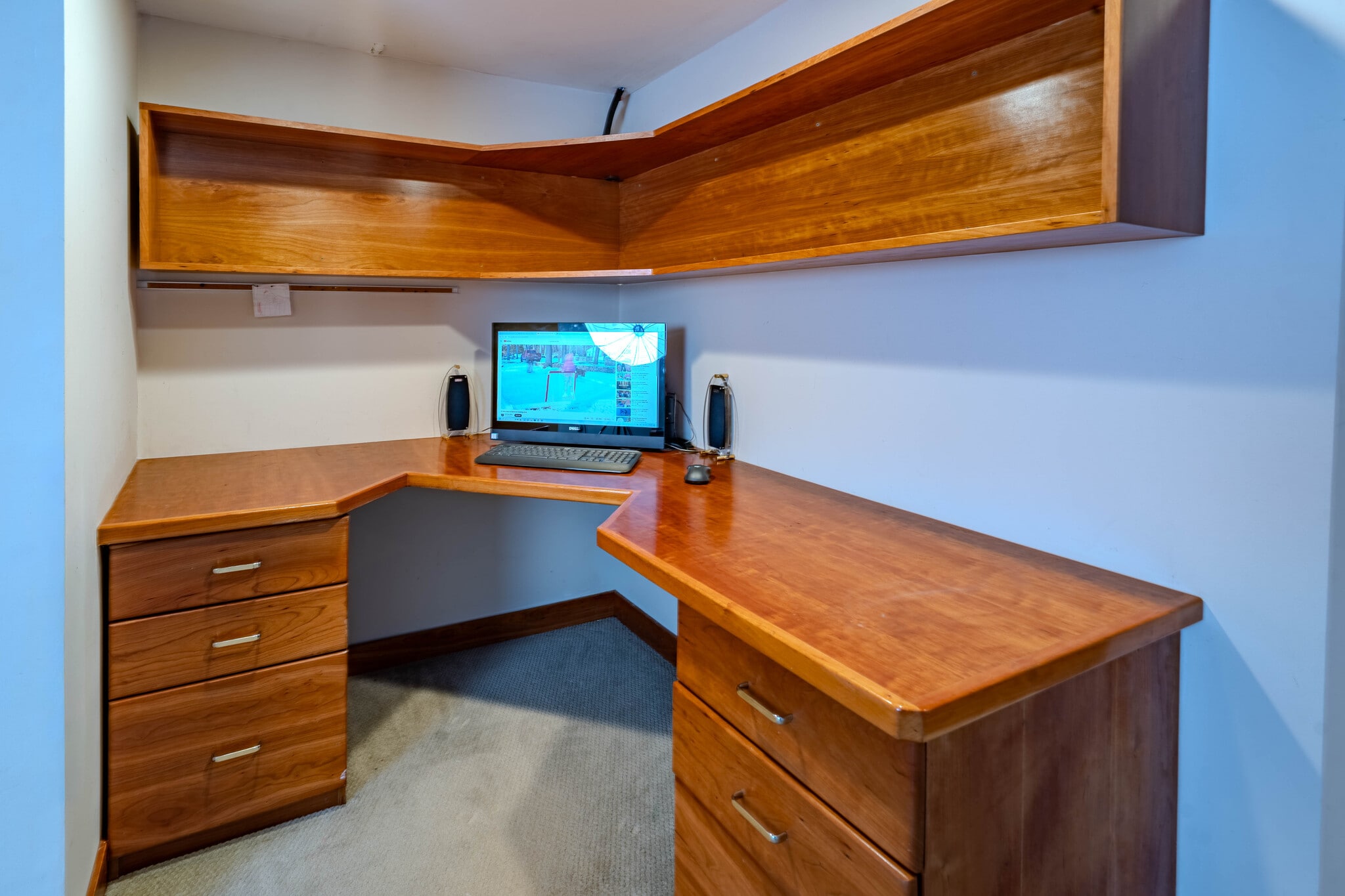 Building Photo - 215 Old Newtown Rd