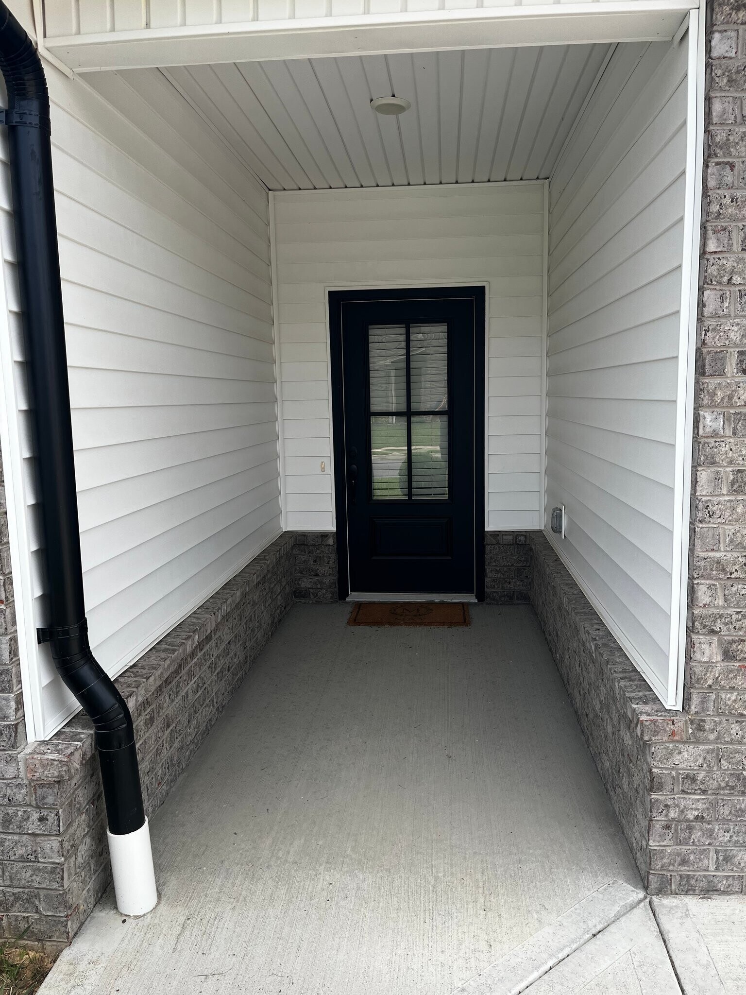 Building Photo - 1417 Lemongrass Dr