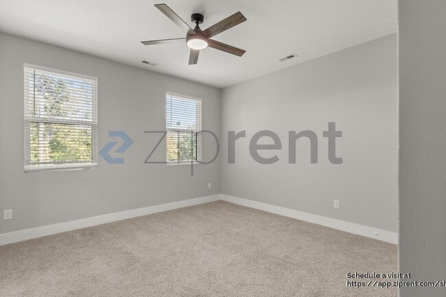 Building Photo - 106 Snyder Ct NE