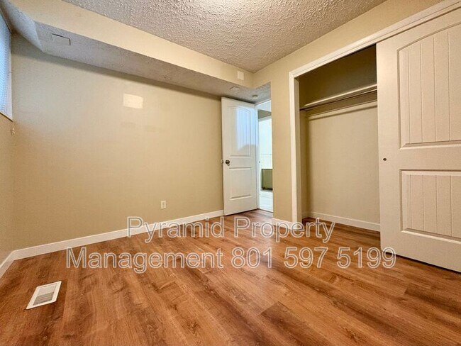 Building Photo - 353 S 1100 E