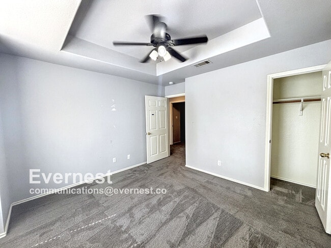 Building Photo - 1605 Catherine Ct