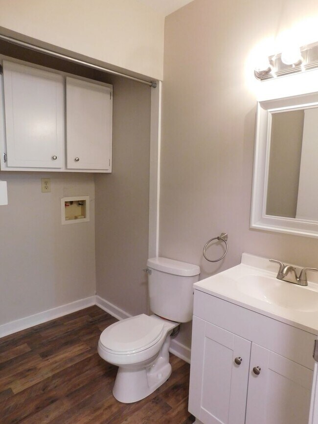 Building Photo - 53 A Gentry Cove