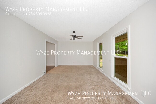 Building Photo - 11311 Mountain Crest Dr SE