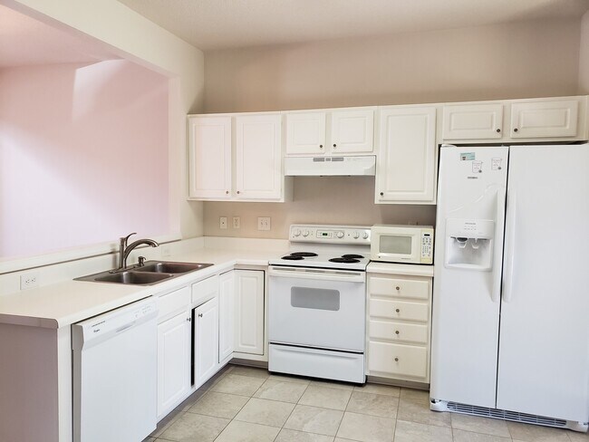 Building Photo - 115 Brentfield Loop