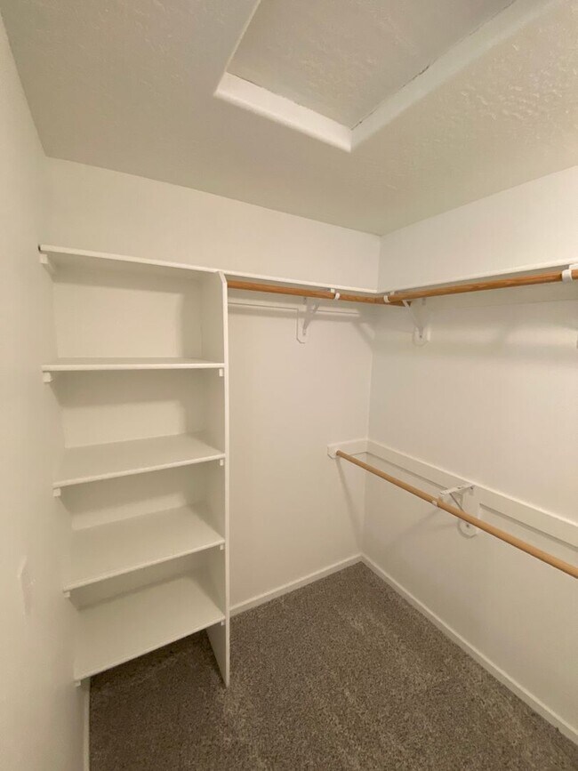 Building Photo - New Construction 3 Bed, 2 Bath House in Sp...