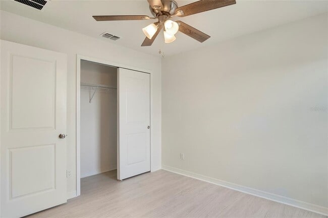 Building Photo - 3936 Fescue St