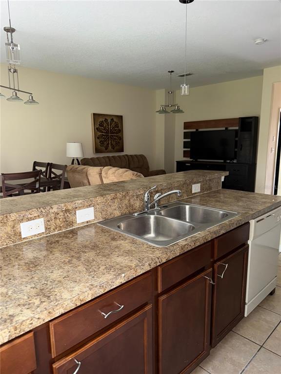 Building Photo - 11057 Savannah Landing Cir