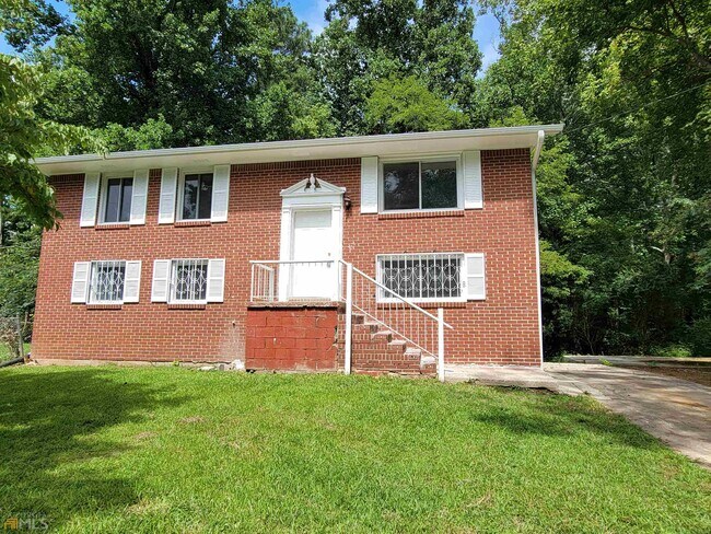 Building Photo - 6628 Stark Ct