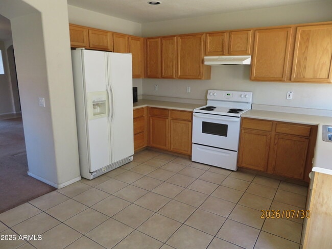 Building Photo - 15446 W Gelding Dr