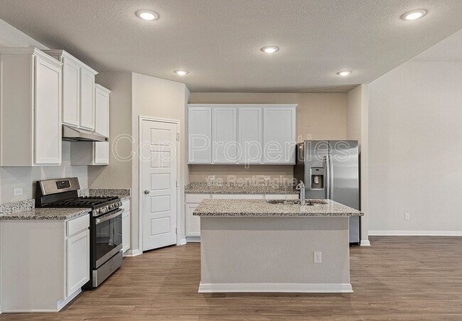 Building Photo - 5103 Topaz Bnd