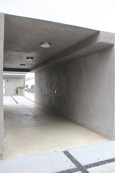 Building Photo - 5244 Tilden Ave