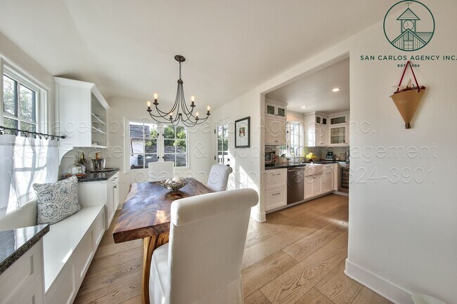 Building Photo - "Mi Casa by the Sea" Three Bedroom Unparalleled Golden Rectangle Rental Opportunity