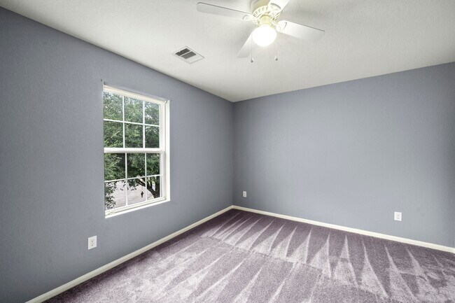 Building Photo - 12414 Village of Kings Lake Blvd
