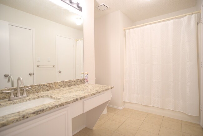 Building Photo - 2089 Paint Pony Ln