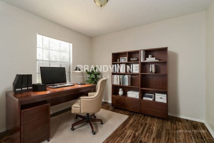 Building Photo - 802 Edgemont Dr