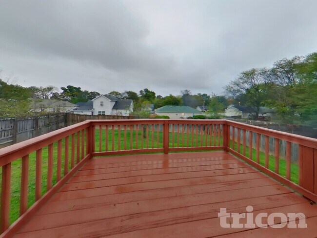 Building Photo - 3261 Tabby Dr