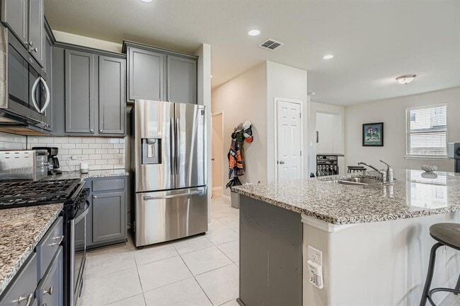 Building Photo - 11914 Ledger Dr