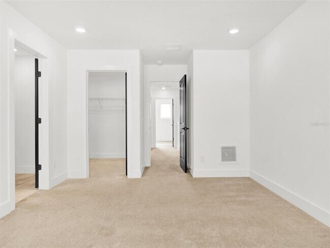 Building Photo - 12452 Koshiba Alley